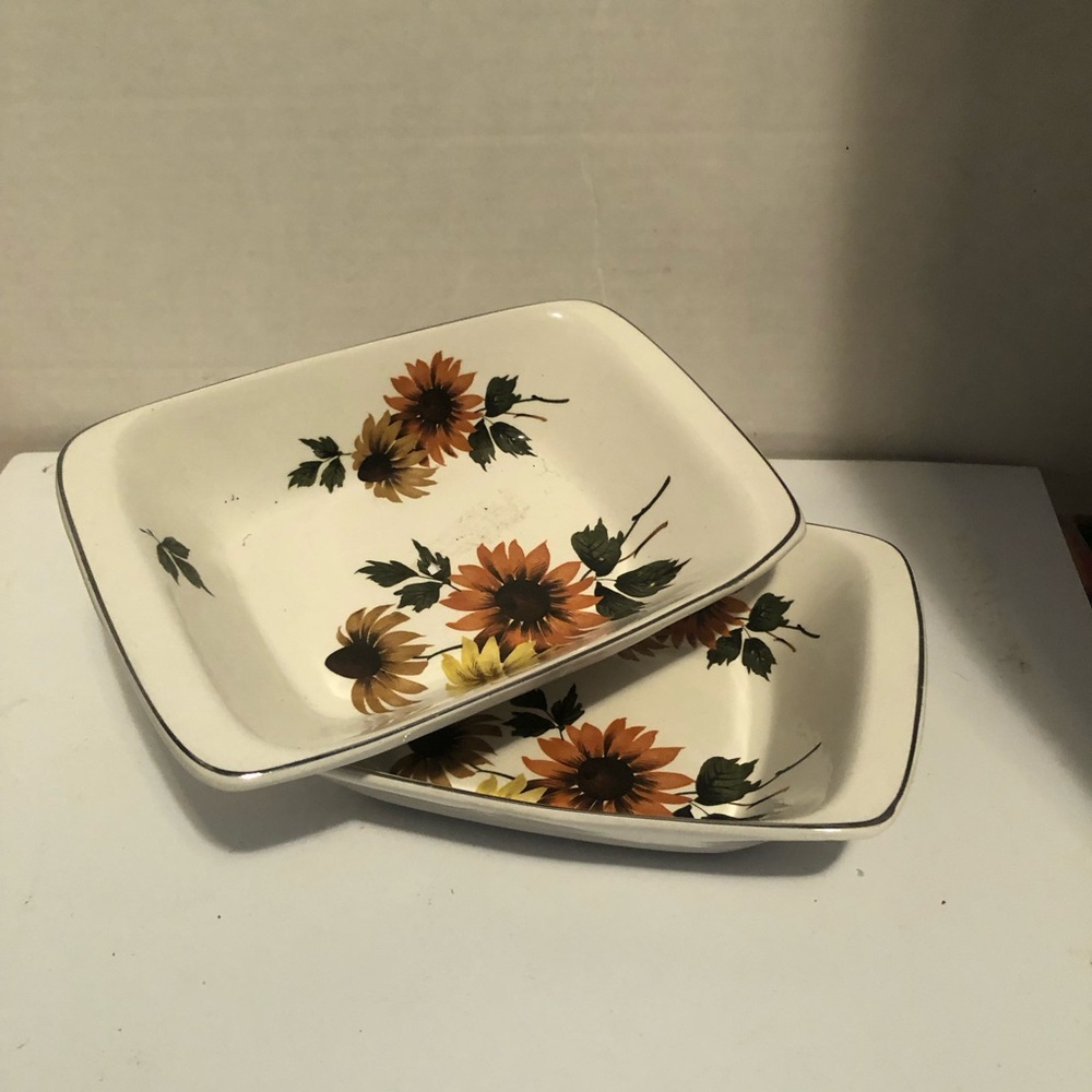 Midwinter Stylecraft Ceramic small serving bowls-preloved, good shape